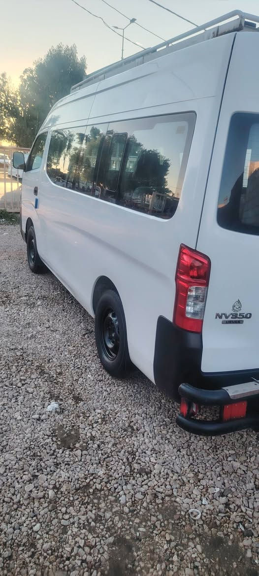 سلام عليكم نسيان للبيع موديل ٢٠١٤ كفاله من الصبغ بيه وره باب السلايت السعر195$وبيه مجال رقم الهاتف ***********
