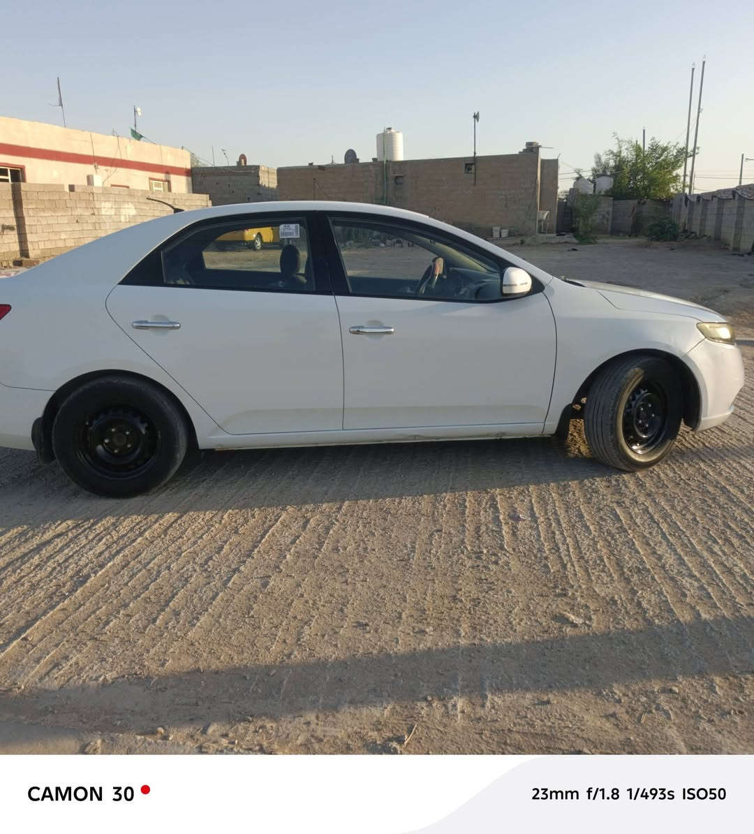 سيراتو موديل 2012 خليجي لبيع سعر ١٠٥ و بيهة  مجال قليل ***********
