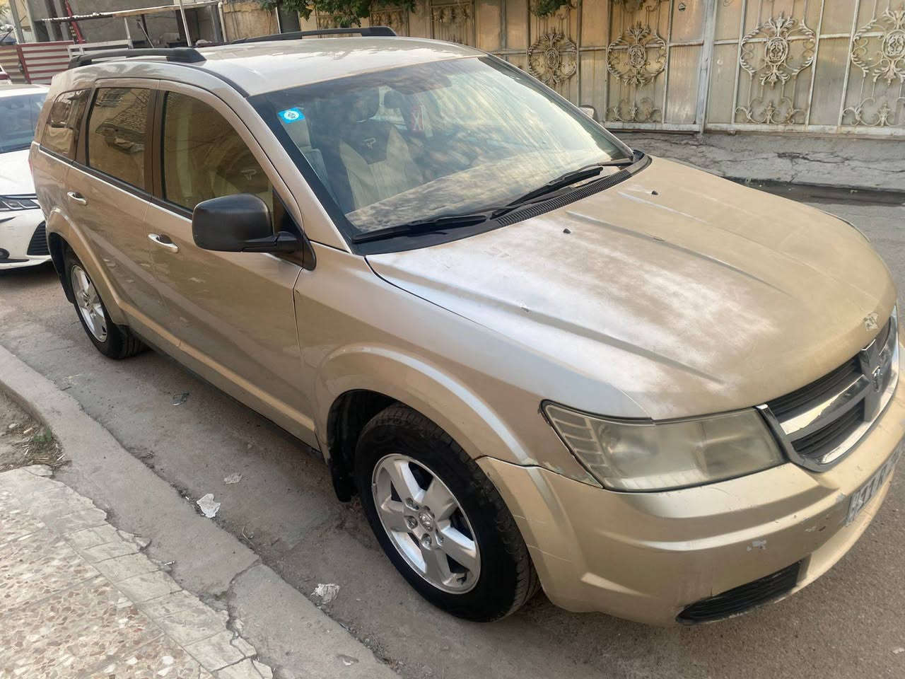 دوج جورني 2009 ورد امريكي
كير ومحرك وحداديه 

💎 ســعــر ✅ ::  الــرد تلقائي📮

نضيفه وتبريد
جملق ايمن مع بنيد جارد  

رقم صاحب السيارة 
***********
