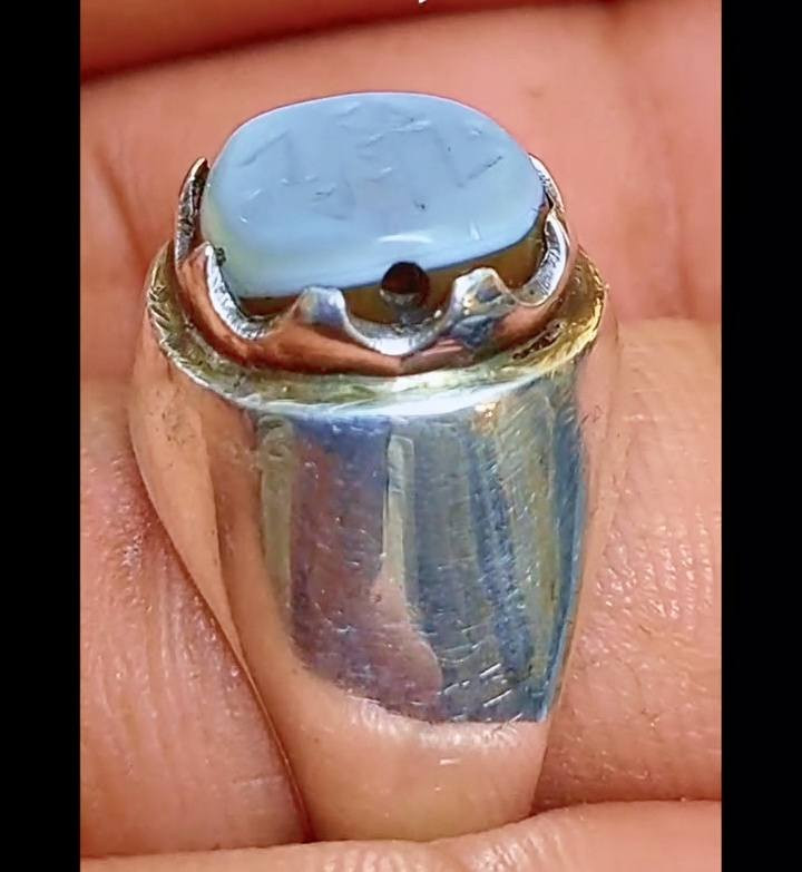 جزع يماني بقري قديم


**إذا كنت صاحب هذا الإعلان وتريد حذفه لأي سبب، رجاءا أرسل رسالة إلى الدعم الفني**