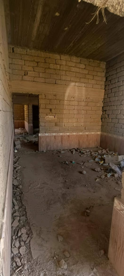 السلام عليكم
دار للبيع المالحه الجديده خلف المعارض قرب بيت عقيد مطشر
المساحه500م مساحه البناء 220م
طابو صرف
للاستفسار الاتصال:***********
