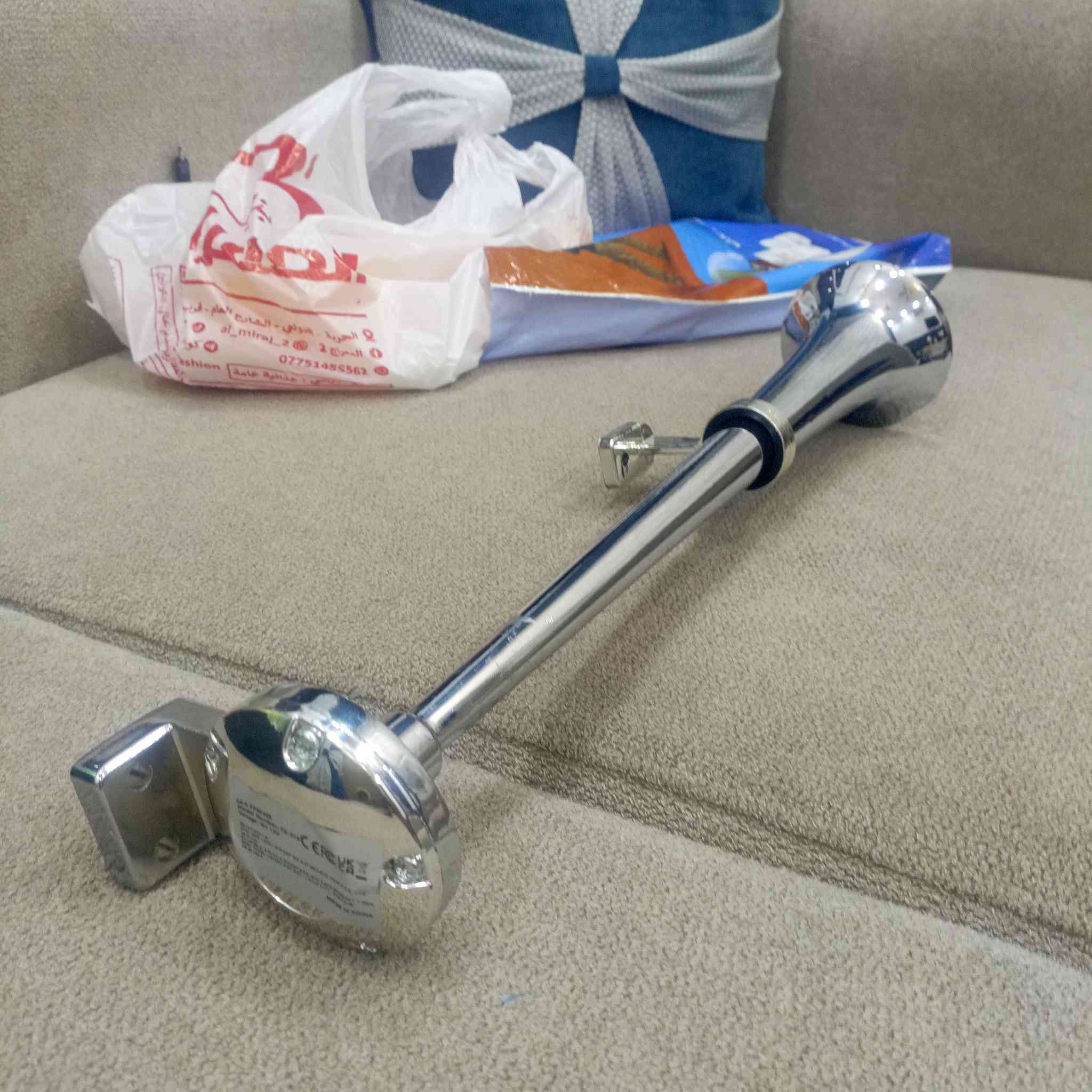 هورن هواء يفيد أهل الشاحنات والسيارات الكبار


**إذا كنت صاحب هذا الإعلان وتريد حذفه لأي سبب، رجاءا أرسل رسالة إلى الدعم الفني**