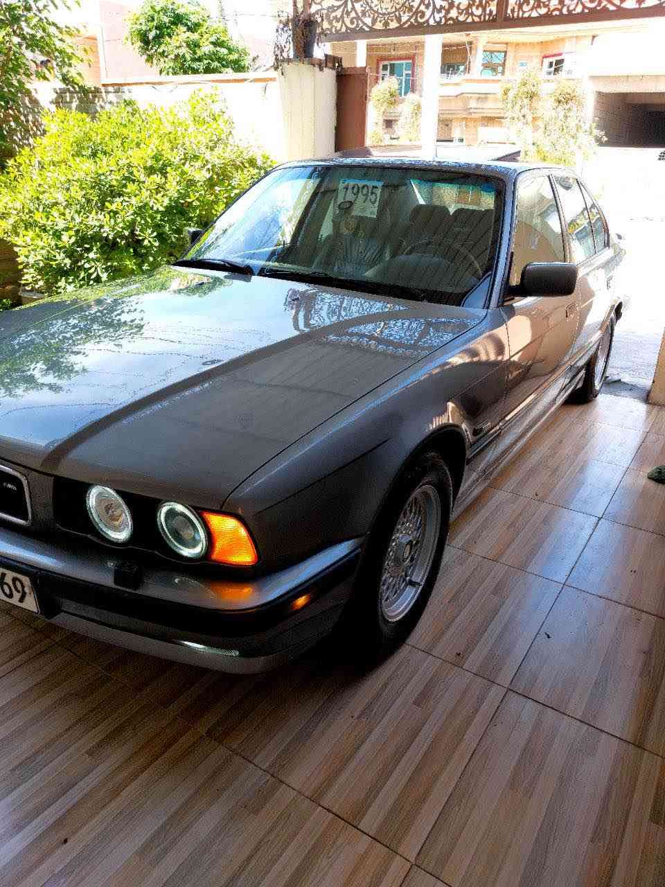 Bmw525Ai فول مواصفات 
1992 
اربع جام كهربائي 
دبل ايرباك
تبريدبشرط 
وكير مكينة بشرط 
داخل فورميكا
قفل مركزي 
سلايد
رقم وسنوية جديد سنوي بسمي
و كوبون بنزين
بدون ولا ضربة كلها بشرط من دعامية للدعامية بشرط
كوشن هيتر دبل تليفون و ABS
***********

 فول مەواسەفات525Ai1992
گێر ئۆتۆماتیک دوگمەی s  و بەفر مەزبوتە 
قفل مەرکزی چوار چام کارەبا 
 سلاید ناو فۆرمیکە کۆشن هیتێر دەبل موبایل 
پێشۆ پشت بێ شەرت بێ لێدان 
با شەرتی گێرۆ مەچینە بە شەرت 
سەنەوی تازەیە بە ناوی خۆمە کۆبۆنی بەنزینی هەیە 
تکایە گەر موشتەتری نی تەلڤون مەکە 
*********** كركوك, العراق
