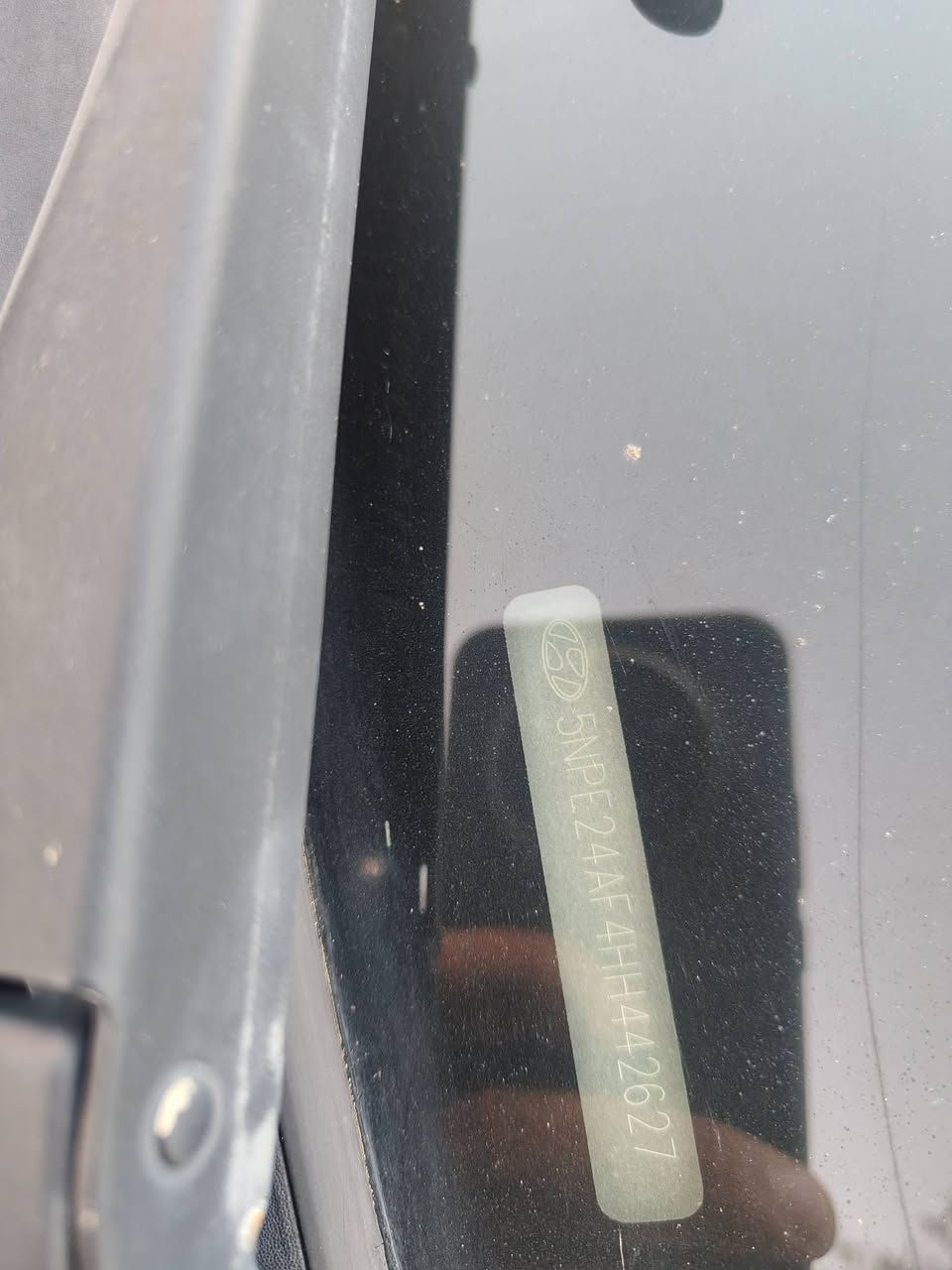 سوناتا رقم اربيل وارد امريكي محرك 2400جي دي أي موديل 17 اربكات سليمة حادثة بنيد وخشم جاملغ جهة السايق السيارة بيه جراد سنوية تحتاج تجديد سيارة عندي بيه وكاله سعره 90وبيه مجال   ***********
