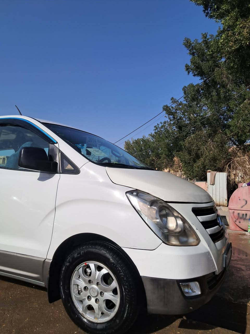 السلام عليكم ستاركس 2014 مكفوله كفاله عامه بس ذني الي مأشرات مكفوله من الحدادية وتخم تاير جواها مكينه جديده  الماني جديد رقمها كربلاء ولشراي خلال شهر مداورها
العنوان ديوانية الرقم ***********
