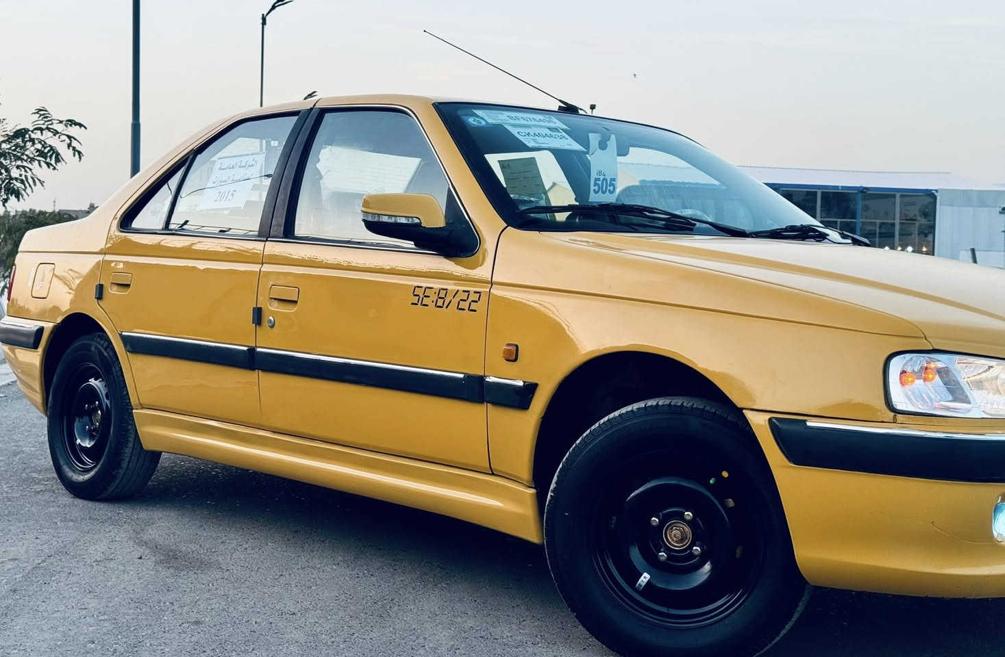 السلام عليكم بارص مديل 15مكفولة من كلشي فقط هلالة رقم نكليزي سنوية 2031مصفرة من كلشي تحوية وين ما يعجبك تخم تاير جديد تبريد كفالة محرك كفالة كير كفالة صدر خير من اللة عنوان بغداد مدينة الصدر الرقم ***********
