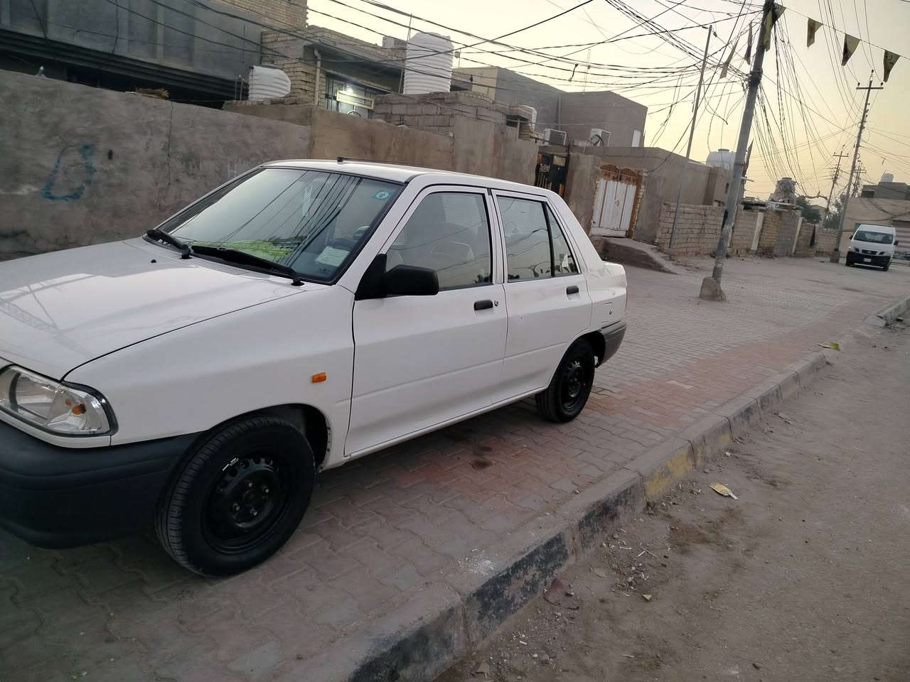 سلام عليكم سايبه موديل 22 رقم بغداد كفاله عامه مكاني كربله السعر 65وبيهه مجال  ***********
