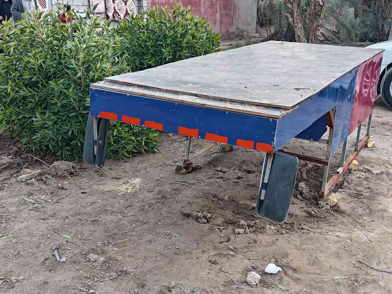 محجر للبيع
***********
