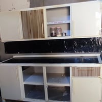 كاونتر • ٢ متر • نظيف