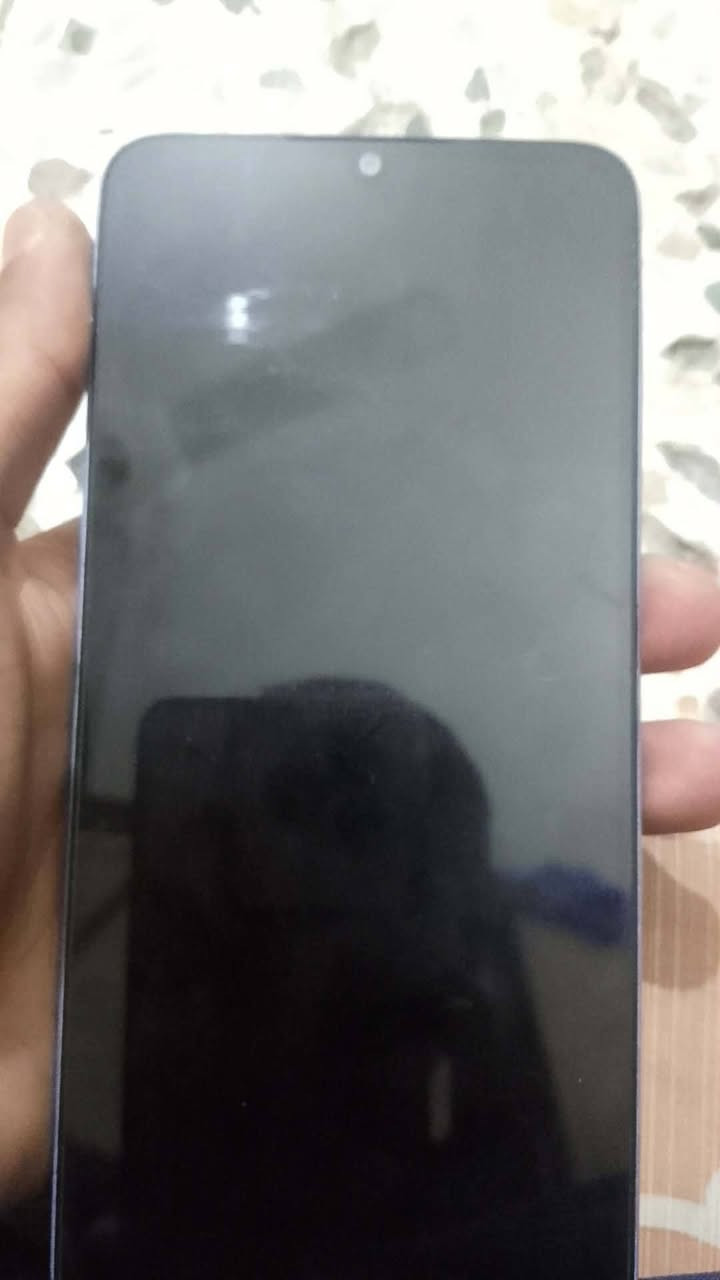 للبيع او مراوس  ب ايفون  سعر 135
Poco c65
ذاكره 256 
رام 8+8


**إذا كنت صاحب هذا الإعلان وتريد حذفه لأي سبب، رجاءا أرسل رسالة إلى الدعم الفني**