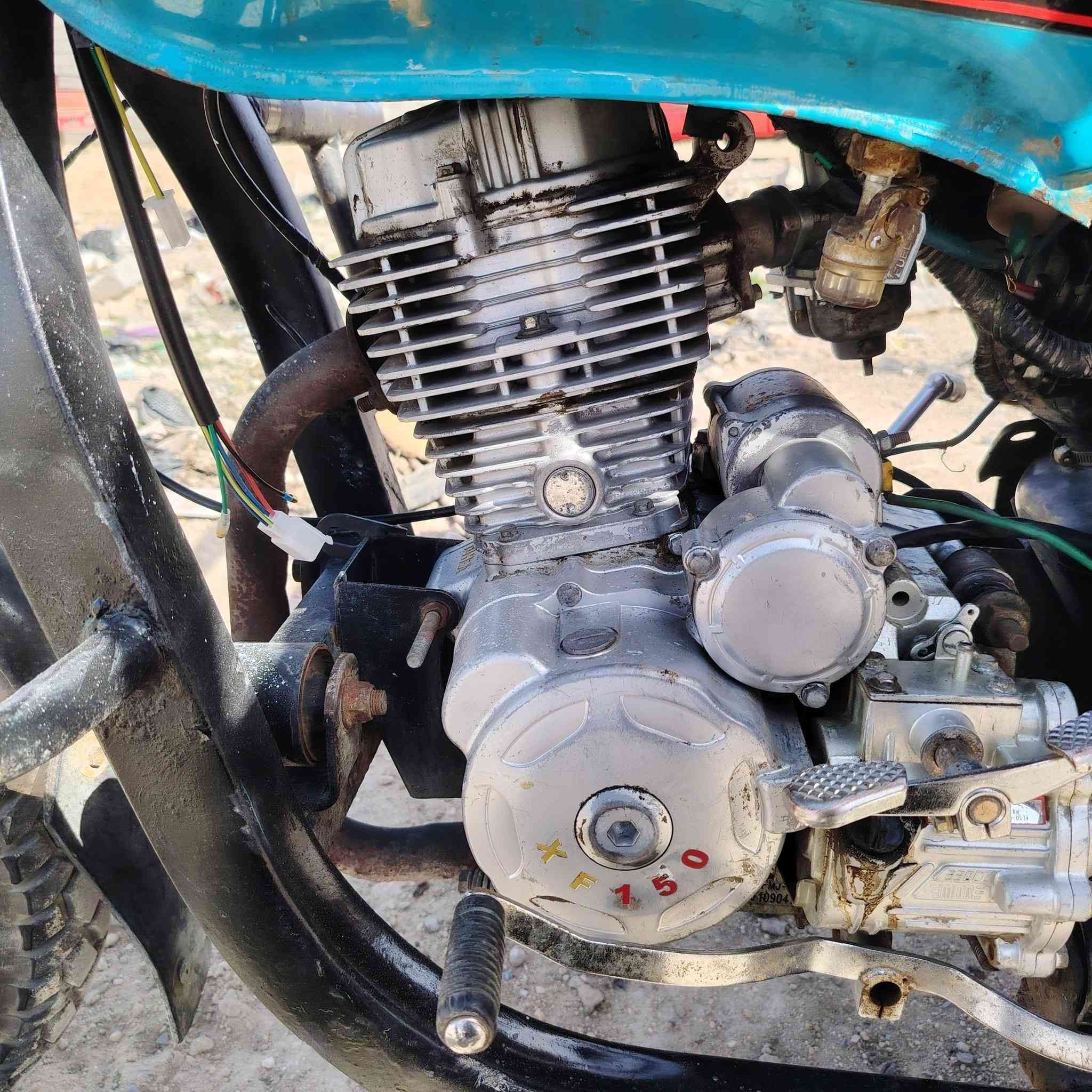 سلام عليكم ستوتة للبيع أوراق مديل 19 مكفول السعر 950 وبيها مجال مكان حيدريه خان النص للاستفسار اتصل ***********
