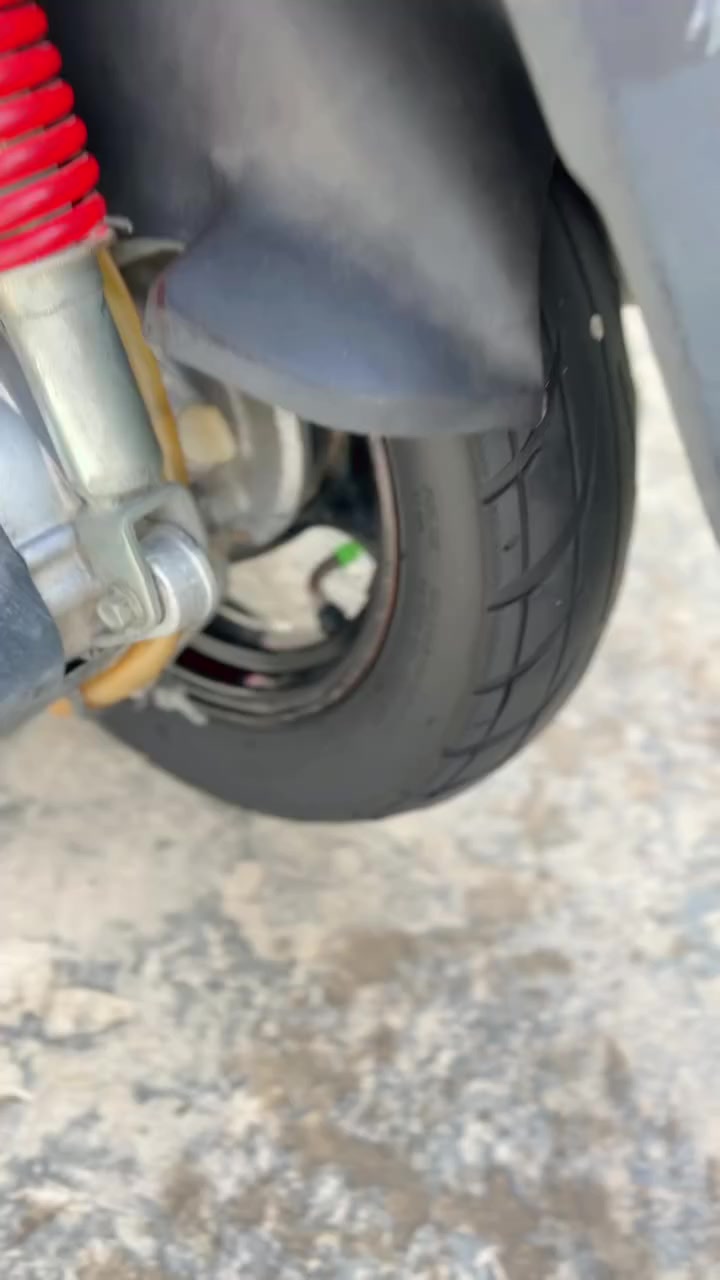 سلام عليكم دراجة ماكس للبيع  دراجه رمبه مستخدمه قليل سعر ٨٥٠ مكاني بغداد زعفرانيه  ***********
