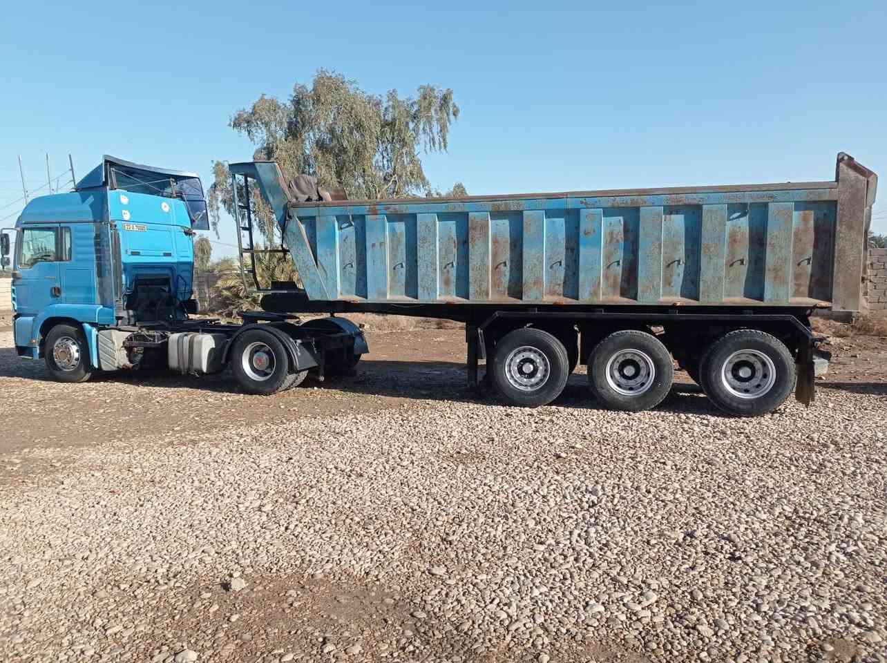 مان 2001 تيكه محرك كير مكفولات حداديه تخم تاير قماره بيها طخه بطارف القماره واضحه بصوره ناسف جاهز للشغل مابيهة برغي نقص ابد شاصي مكفول رقم اربيل سنويه لل 2030 ( مكانها ديالى كنعان السعر 175 وبيها مجال *********** للستفسار اتصل
