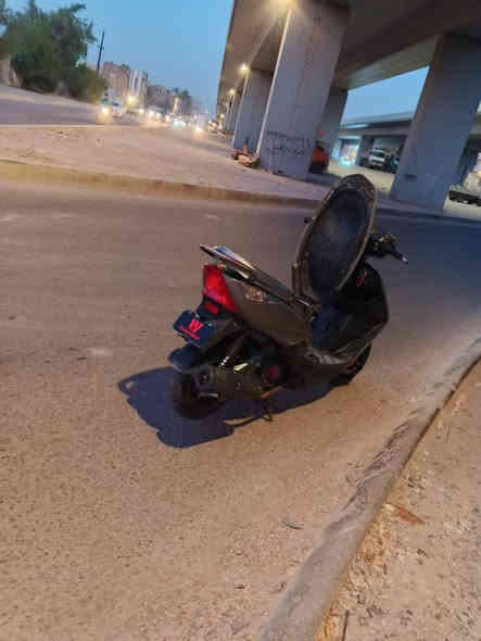 دراجه ثعلب للبيع كوم حديد بيه نقص التريشه اليسره سعرهه 250 قفل قفل مكاني بغداد الحريه متواجد خاص *********** رقم بي واتساب
