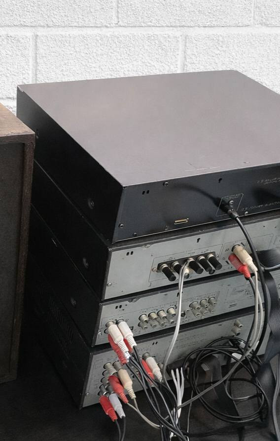 Sansui 700xd
مع الريموت مع جميع الملحقات
للحجز ***********
