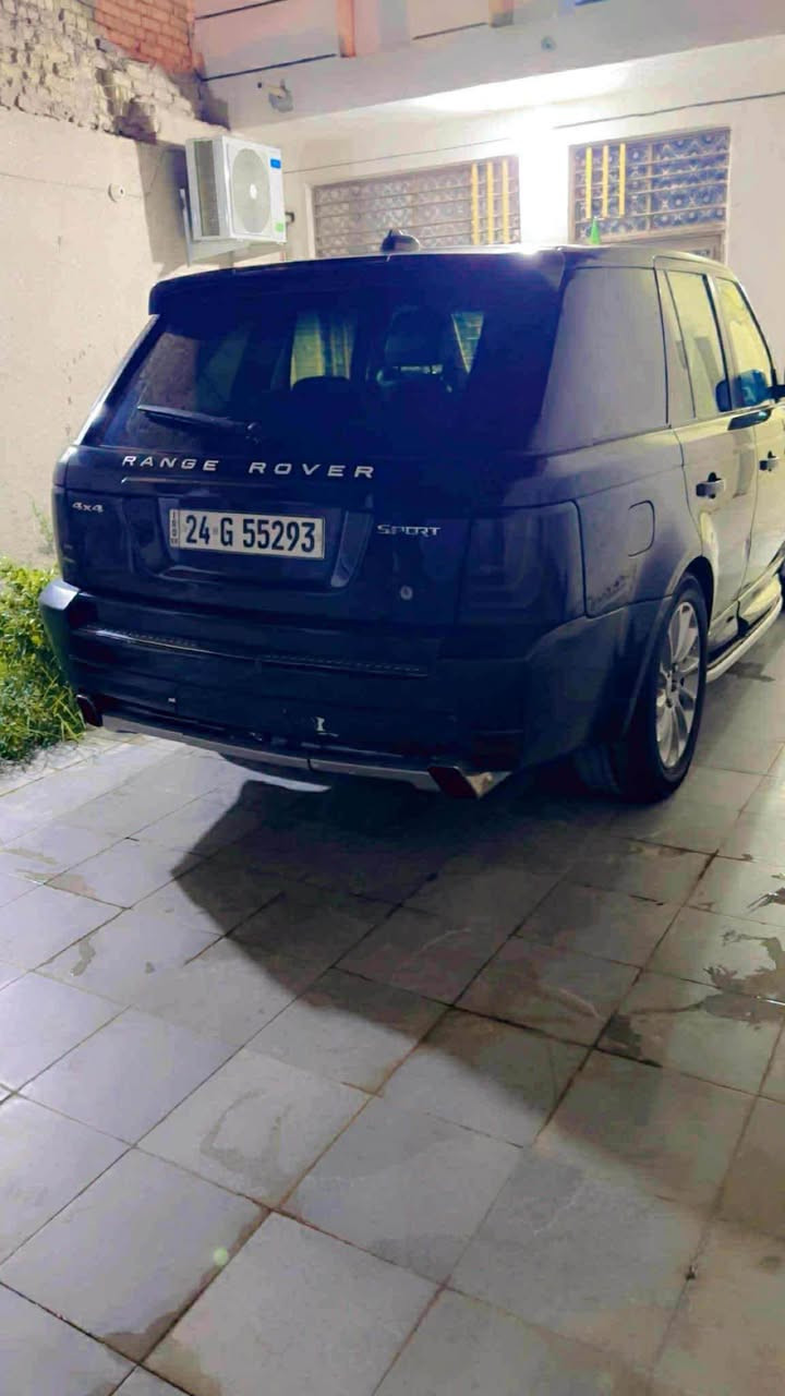 رانـج  روفـر 
  ٢٠٠٦محدث ٢٠١٣ 
محرك 8 سلندر فول 1 على 1 سوبر 

... ... ... ...
{المواصفات}
-جكات هوائيه جديدة
-تخم ويل كب جديد 
-أنضمه قيادة متعدده
-سلايد 
-مقاعد جلد + كهرباء + مساج + خزن ميموري + تدفئه وتبريد 
- داخل اوف وايت  مطعم بالصاج 
-دوشمة جديدة
-تبريد قطعتين بيانو + ديوولت
-محرك 8 سلندر سوبر
-كروس سرعة
-حساسات امامي خلفي
-مانع انزلاق
-تحكم ستيرن جهتين
-شاشه كبيره اضافية 
-شاشات بالكشنات
-كامره خلفية 
-تلفون + بلوتوث + أوامر صوتيه + wifi
-منظومة بانزين جديدة من بخاخات +مجاول-فيت بم كله جديد
-منظومة ماء جديدة 
-لايت عدسه داينمك وزنون 
-شاشه لعرض الاعطال
وبعد مواصفات الرانج معروفة مايحتاج اضيف بعد
السعر١١٢ وبيها مجال حك الجية
مكانها بابل السياحي 
***********
*********** حلة, بابل
