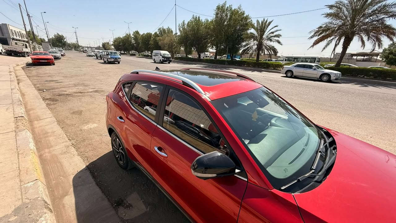 MG ZS 2022 
عداد ٤٣ الف 
حالة ممتازة
صبغ بسيط في الامام 
للبيع 
التواصل مع ***********
