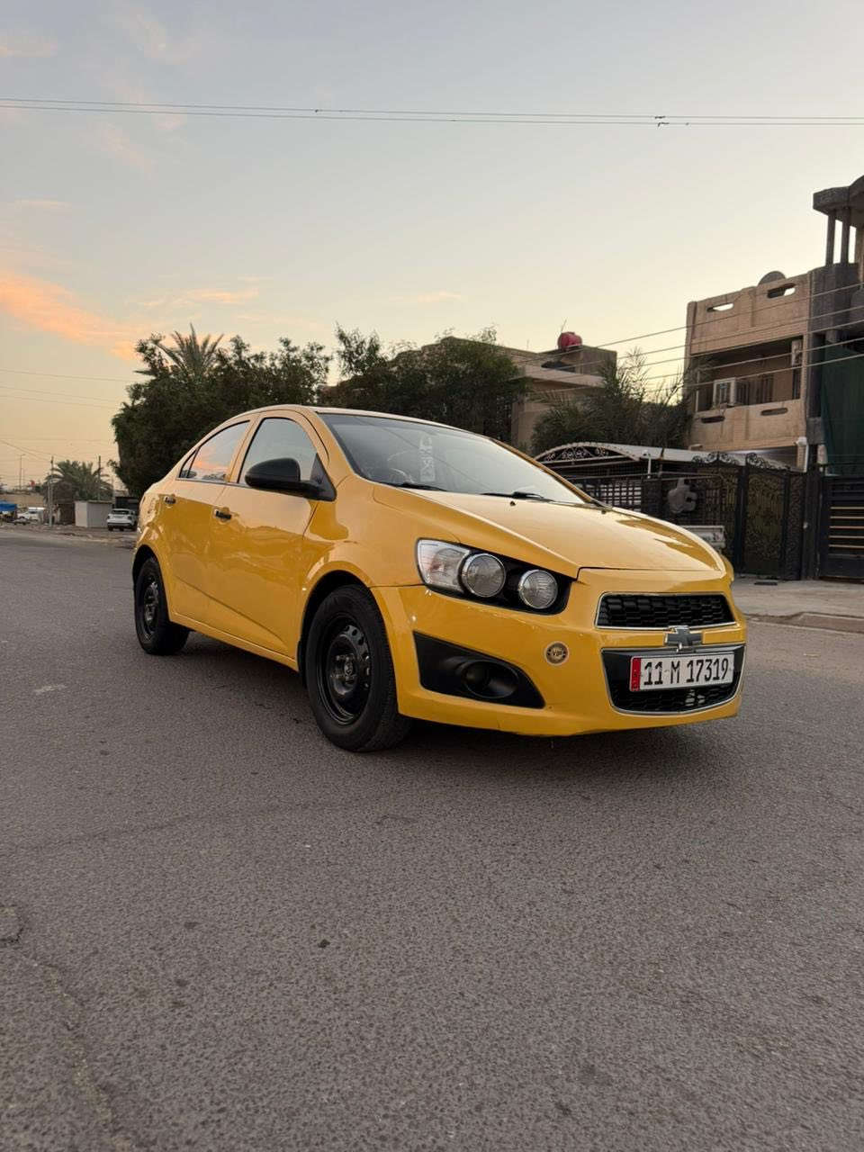 السلام عليكم أفيو سونك شوفر ليت موديل 2012 وارد خليج كير اوتماتيك محرك 1800 رقم بغداد رقم نكليزي مصفره هيه وغرامات وبحث تحول ثاني يوم السياره شاشه أندر وير كامره حساسات دوشه جديد داخلها على وضع الشركه كلش جديد جاهز من كل النواحي كير محرك تبريد صدر كهربايات ماتصرف عليها كل شي لان مجهزه من كل شي السعر (66 )وبيها مجال بسيط التصال*********** العنوان بغداد الشعب
