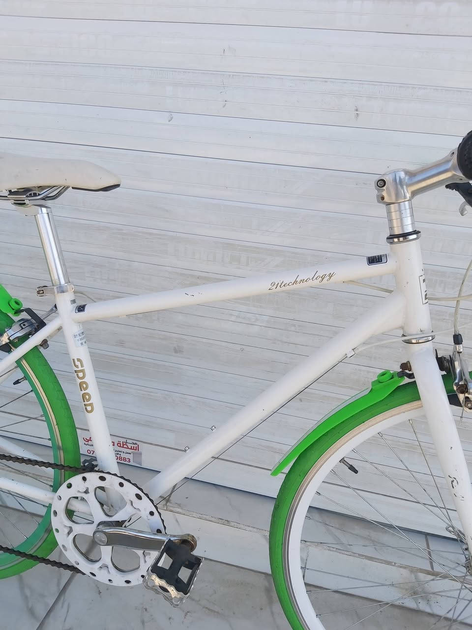 C700
بالة ياباني 
الفريم حديد مخفف الملحقات المنيوم
ويالة المنيوم طبقتين ضد الصدمات
سستمSHIMANO 6 SPEED
تايرات 700/28
   ✈يوجد توصيل لجميع المحافضات ✈
كركوك مدخل سايدين حي الاسرى والمفقودين 
معرض ابو شيفان ( *********** )
دراجة نظيفة وسريعة 🍃
