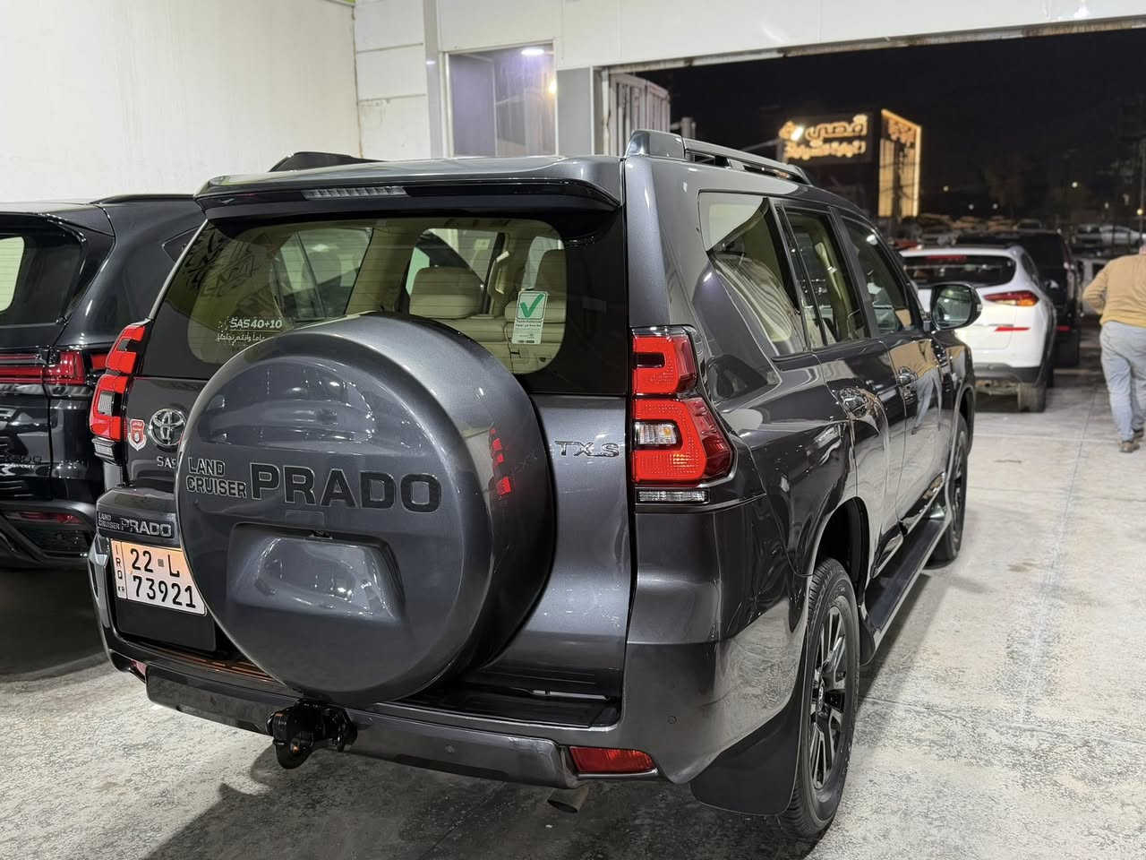 السلام عليكم 
برادو 2023 txs بلاك ادشن 
فول مواصفات دبل كرسي كهرباء 
ساز اصلي 
مكفولة بدون صبغ او بارد
ماشية 44 الف كيلو متر
رقم اربيل تحويل ثاني يوم 
سعرها:44.500 الف دولار وبيها مجال بسيط 
للاستفسار اكثر:***********
