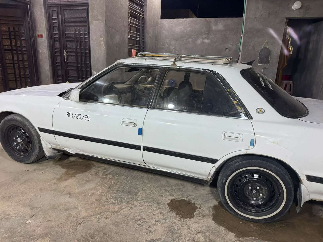 السلام عليكم شيزرموديل٩٢رقم واسط مشروع وطني محرك وكير ونجي سياره جاهزه السعر المطلوب 35وبيهه مجال بسيط للتواصل ***********العنوان ذي قار الناصريه
