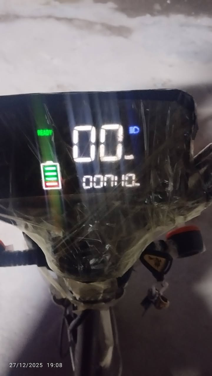 السلام عليكم  باسكل شحن للبيع الباسكل عوزا تعديلات مثل البريك المامي بس واير ولوراني هم بس واير ملاحضه بسيطه الشاشه مال عداد بس العداد مايشتغل ولباقي كلا شغال البطاريات ليثيوم قويات ولملف جديد هوا ولويالا ولايت ناصي عالي اشاير الباسكل نضيف ابدلا ضفيرا وسريع حيل................السعر 200 وبي مجال قليل مكاني كربلاء حي الرباب قرب صيطرت البراهيميا...... للستفسار علا هذا الرقم.... ***********
