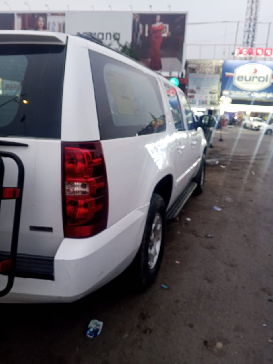 سلام عليكم شوفر 2008 طبله وحده سياره 
بيها خط رسمي موصل بغداد السياره جاهزه تبريد تدفئه
كير مكينه مكفولات حداديه وصدر وتايرات نص عمر 
حادثها جاملغ خلفي يمنه  السعر 155 وبيها مجال للطيبين مكانها بغداد الشعب ***********
