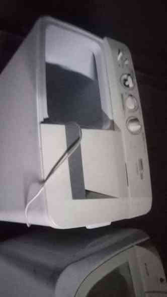 غسالات مستعملة للبيع شرط الشغل العنوان الدوره المهدية الثانيه قرب جامع التقوى *********** السعر ٧٠ الف ***********
