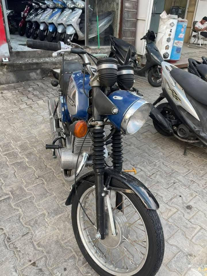 سلام عليكم ماطور 81 للبيع كله بلادي والماني كصه 2 دينمو بلادي رقم وسنويه اصولي تحويل دراجه كامله مكمله مكان بابل حله ***********
