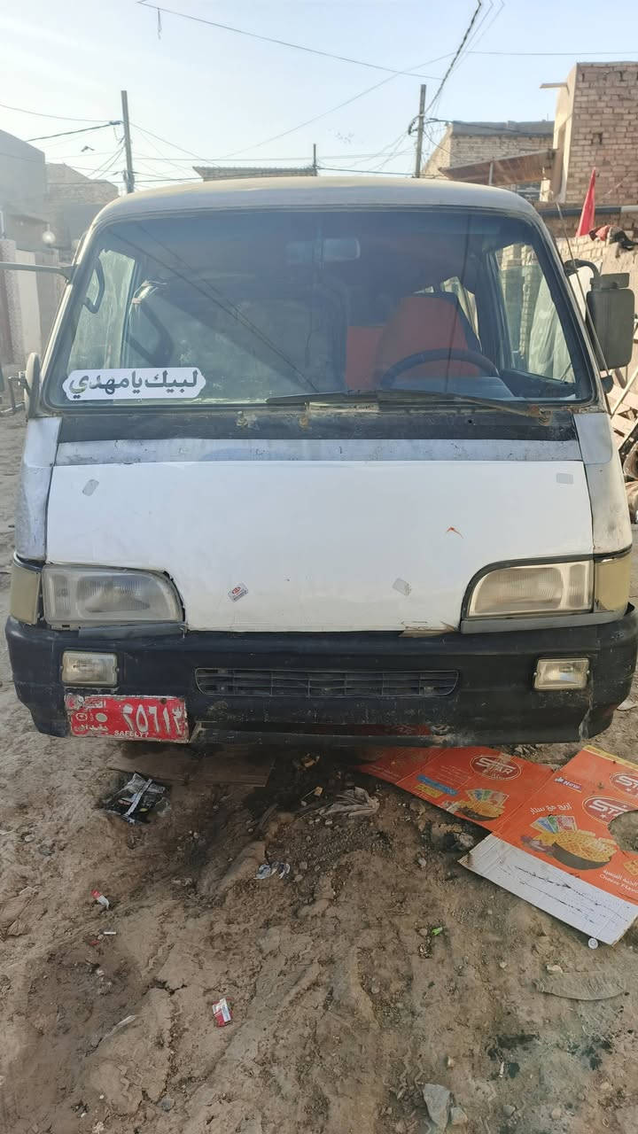 السلام عليكم كيه اسيا للبيع م93 مكينه كير اكسل تخم تاير باتري جديد مصفره هيئه وغرامات وصل خطه موجود السعر 20وبيه مجال مكان ديوانيه ***********
