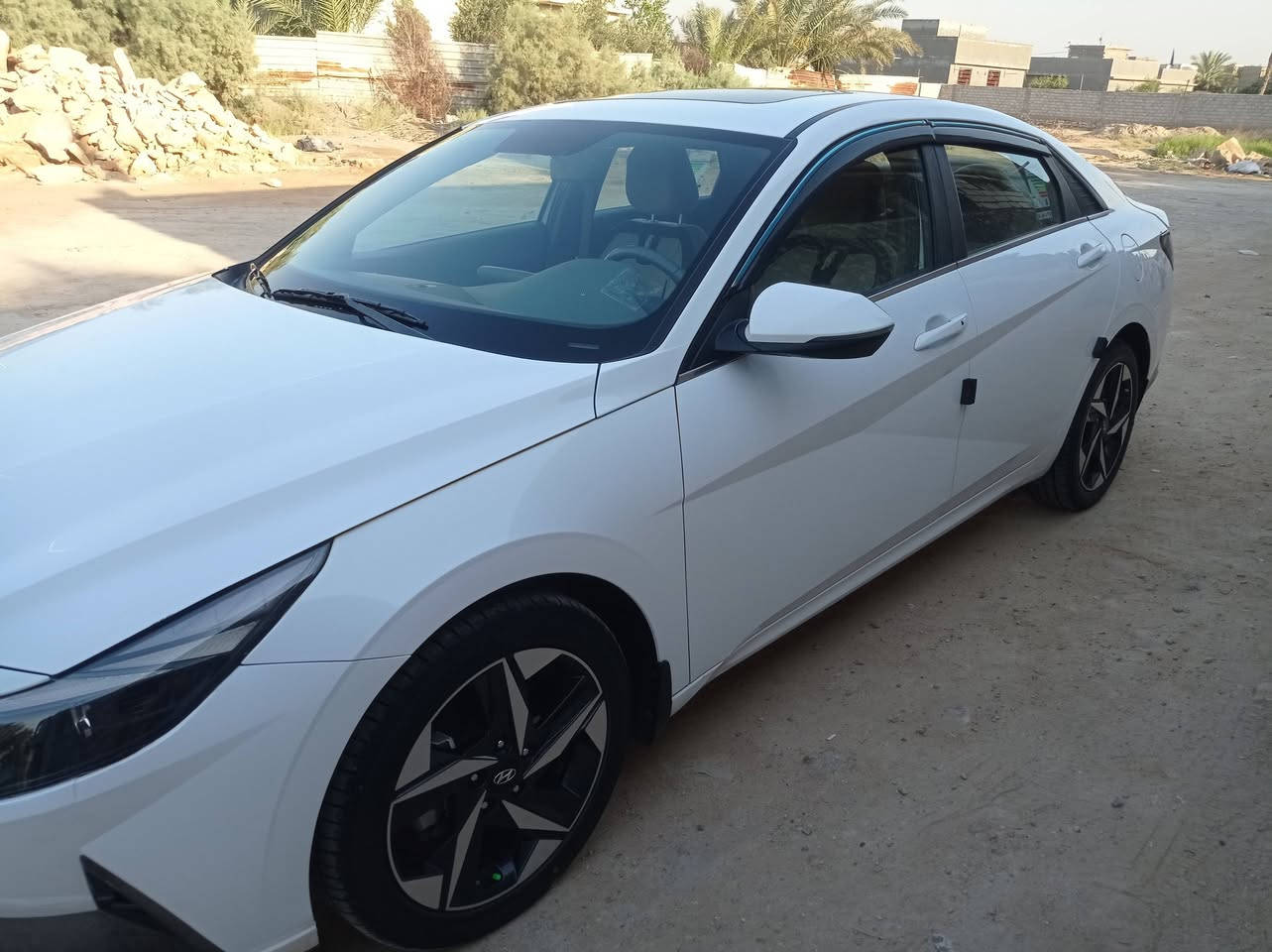 النترا خليجي 
موديل 2021  كوري 🇰🇷
(كفاله عامه ما عده شبر صبغ بل جنطه) 
مكينه 2000 دوش
ماشيه 75 
رقم بابل انكليزي 
 تخم تاير جديد سياره جاهزه
 مواصفات فول 1 عله 1
  بصمة تشغيل
بصمة ابواب 
 فتحة
 تشغيل عن بعد 
مقود رياضي 🎌
قطعتين تبريد
 مود درايف
 شاشه كبيره
اشاير بل مري 
تحكم ستيرن
السعر 157 وبيه مجال 
رقم الهاتف  ***********
