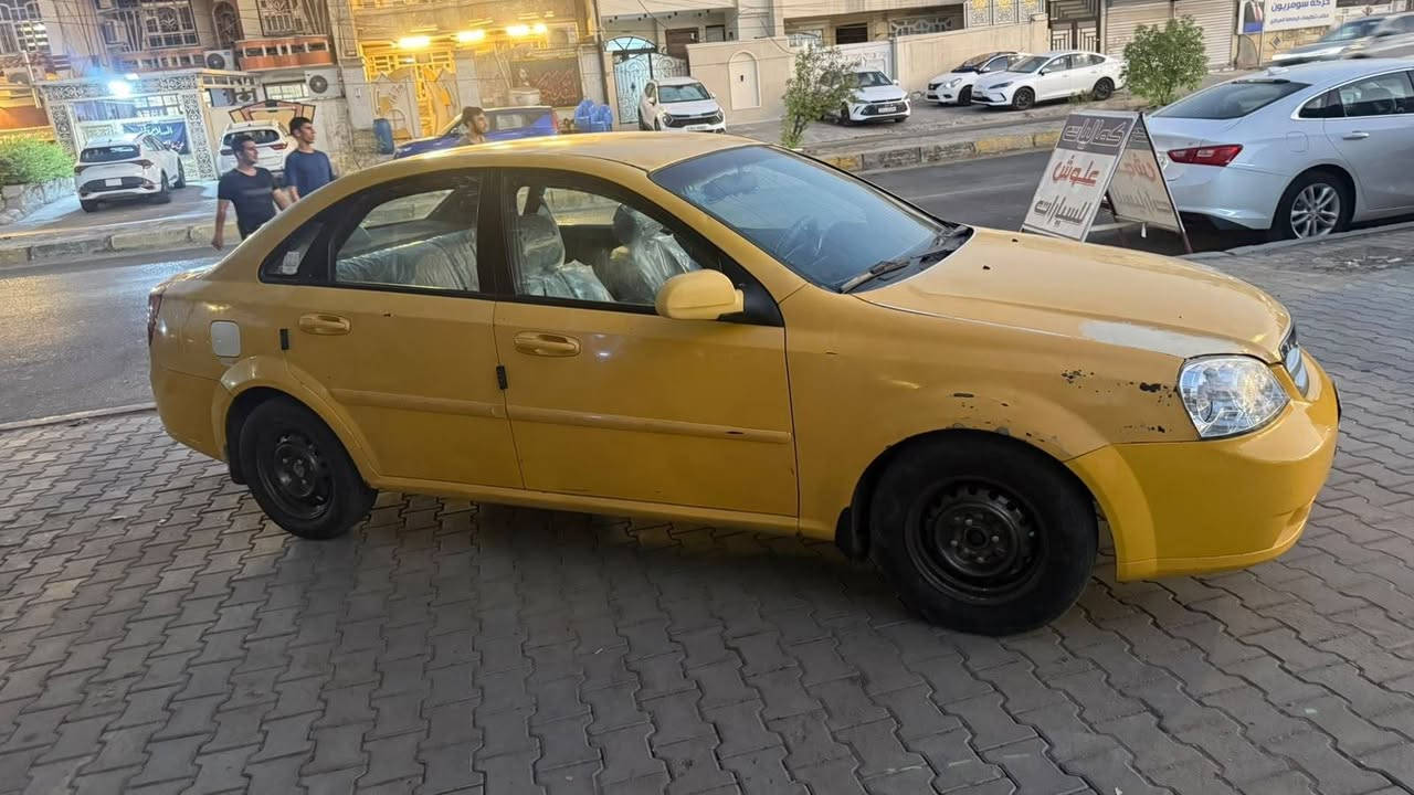 السلام عليكم للبيع اوبتره 2010 خليجي شركه العامه صفره ابلاد جاهزه من مكينه كير تبريد بيهه فقط الي بل صوره طخه خفيفه واضحه والباقي ابلاد رقم بغداد سنويه 29 تحويل مباشر السعر 53بيهه مجال حك جيتك الاستفسار *********** مكان السياره بغداد
