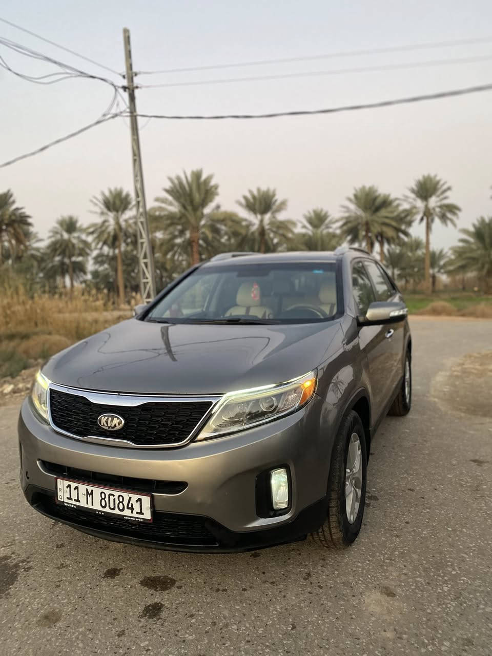 السلام عليكم كيا سورنتو للبيع وارد امريكي اربعه سلندر سبعه راكب مكفوله من الصبغ والتبديل والضربه بيها تعديل ع بارد بسيط  وطلقه بالقماره مامبينه لباقي كفاله عامه ع وضع الشركه محرك وكير وتخم تاير كفاله مواصفات بردات مال شركه اشاير بالمري شاشه لمس وكامره و حساسات تحكمات ستيرن جهتين مانع انزلاق لسياره جديده جداً دوشمه جديده لايت زنون عالي ناصي رقم بغداد الدولي سونار مرفق بالمنشور وين ميعجبك افحص تبريد قطعتين ثلج سياره جديده بمعنى الكلمه السعر145وبيها مجال لطيبين عنوان السياره بابل سده الهنديه للاستفسار *********** اتصل وبيك خير وتدلل
