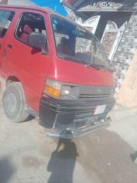 سياره تيوتا هايسه موديل 93محرك ونجي ناعم سنويه28هذه رقمي07813003948 سي...
