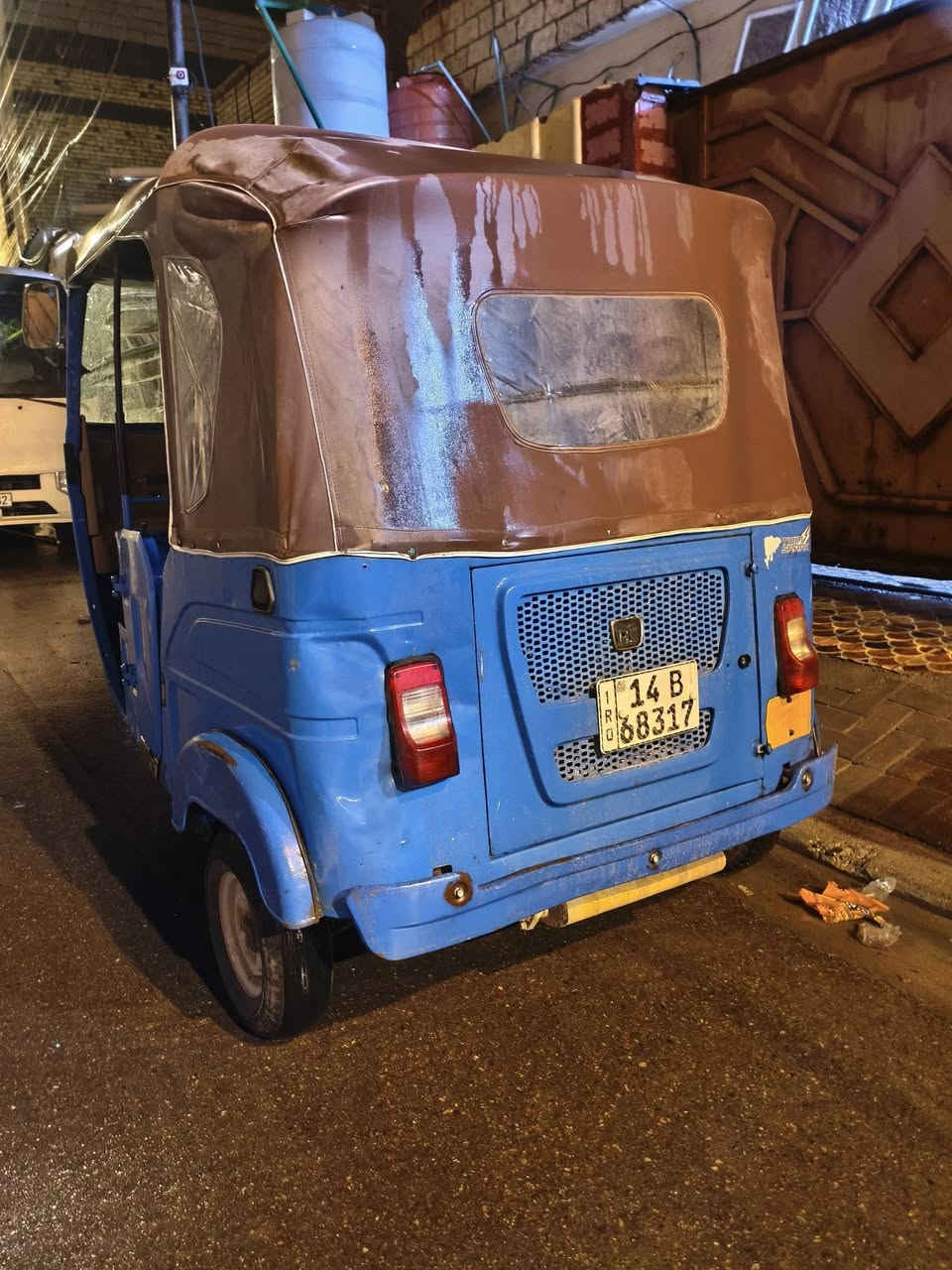 السلام عليكم
تكتك باجاج موديل 2021 شهر 9 رقم وسنوية جديده مرقمه ب25 وداخله هزه اصوليه كامله مكمله مكينته مفتوحه تجفيت شركه التكتك خير من الله گبل للشارع جادرها جديد تايراتها جدد بيها ضربه خفيفيه بارد موضحه بلصوره مابيها خياسات بس جوه الباب من الصفحتين وخفيف كلش گاعياتها مامخيسه نضيفه ومامتعوبه سعرها ب7وبيها مجال مستعجل على بيعتها 
الشراي يتواصل وياي ع الواتساب وبخدمته ***********
