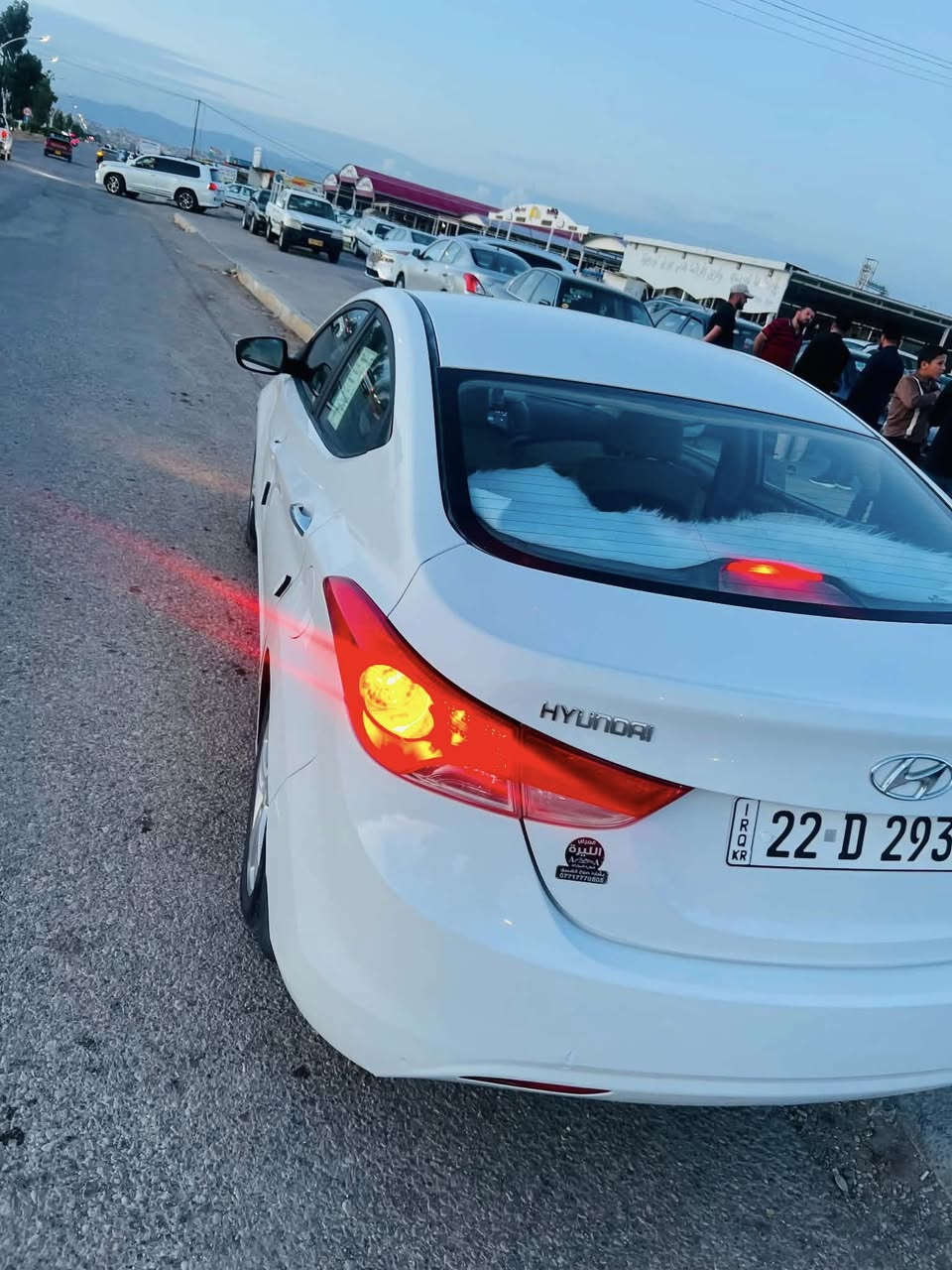 النترا محرك 18 هزه سنويه جديد سياره بيها قطعتين صبغ بدون دواخل كير محرك تبريد بشرط السعر 98 مجال ***********
