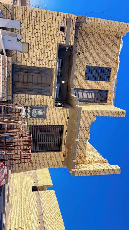 بيت لبيع حي الفداء قرب لواقعه ١٠٠ م ***********
