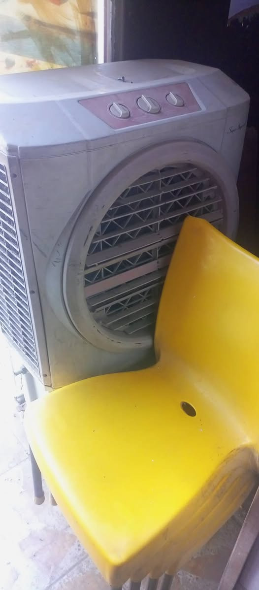 براد عمودي ومجمده تركي مبرده وكراسي عدد 6
وسنك المنيوم للاستفسار ***********
