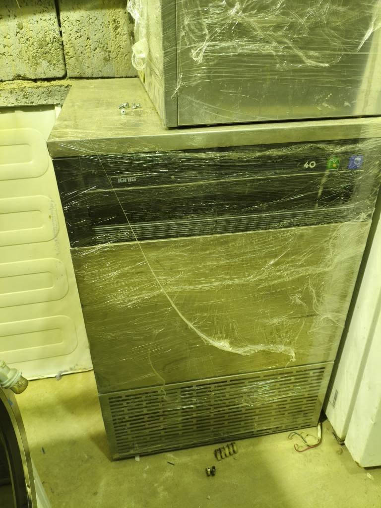 ثلاجات نظافه فول مكعبات الثلج 
ثلاجات ستيل بابين كبيره الحجم لصحاب المطاعم تجميد وتبريد اضافه عارضات البيبسي البصرة, العراق


**إذا كنت صاحب هذا الإعلان وتريد حذفه لأي سبب، رجاءا أرسل رسالة إلى الدعم الفني**