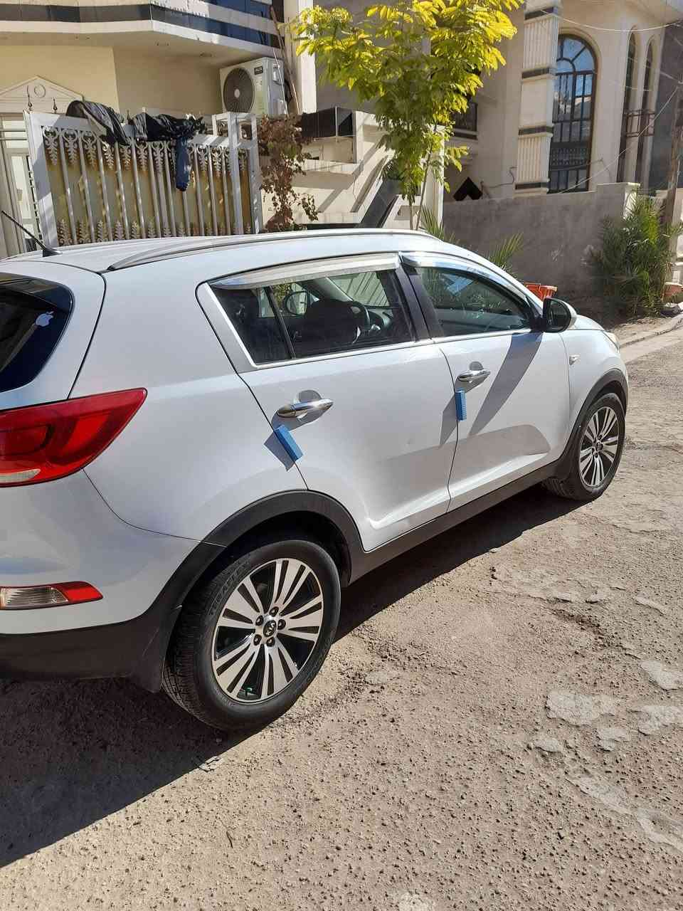 السلام عليكم سبورتج خليجي٢٠١٦ ماشيه١١٨ بيه رش باب الصدر بدون حادث السعر١٥٨ مكاني حي الجهاد الاساتذه رقم تليفون ***********
