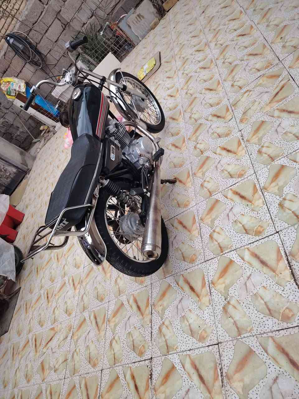 السلام عليكم دراجه نامه  ادوات دراجه نضيفه مكينه برقي مامفتوح بيه نهضه معدل شرط شاصي البوريه الضعيفه مكاني بصره ابو الخصيب سعر 550 وبيه مجال قليل


**إذا كنت صاحب هذا الإعلان وتريد حذفه لأي سبب، رجاءا أرسل رسالة إلى الدعم الفني**