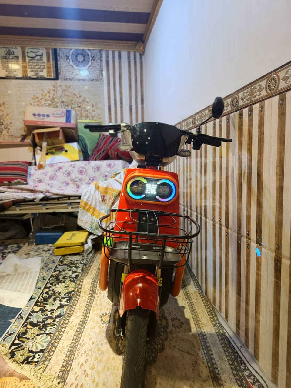 مكلف النشر دراجه شحن جديده كلش السعر 475 بطاريات 5 فول ومكفول اتصل ودلل ***********
