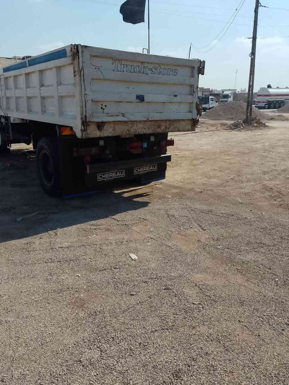 سلام عليكم فالفو موديل 94
سياره جديده مكفوله كبل للشغل ***********
