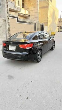 👋🏻سونار داخل صور   للبيع كيا سيراتو 2012 لون اسود 🖤 محرك 1600 اشاير با...