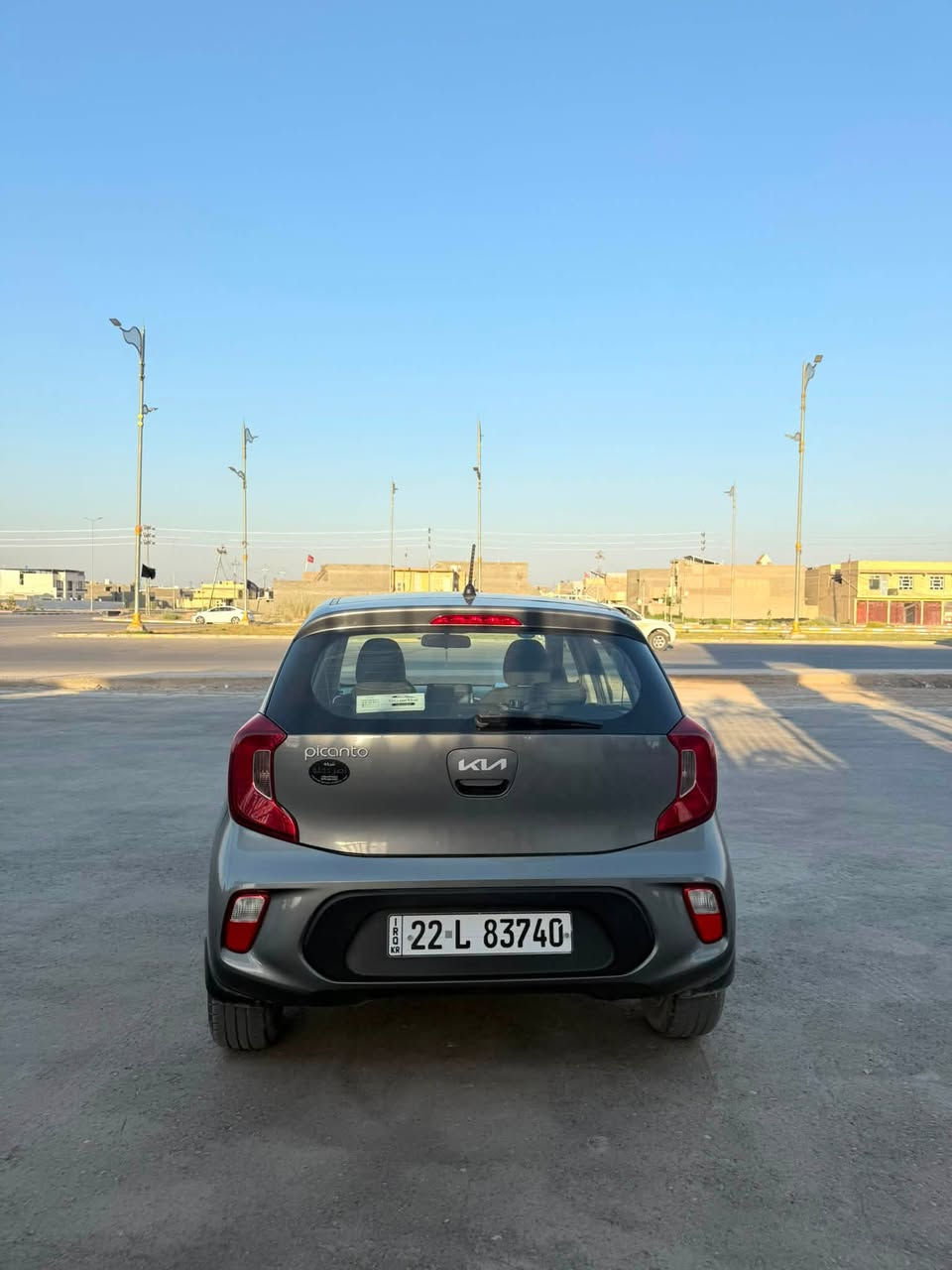 كيا بيكانتو خليجي موديل 2023
مكفولة كير و محرك 
رقم شمالي 
مرآة شفط + اشارة بالمرآة 
محرك DOHC المرغوب
منفذ Aux
استهلاك  بنزين ممتاز 
محرك يعمل طول الفترة الماضية ببانزين محسن
ماشية ٣٧ الف 

واتساب ***********
