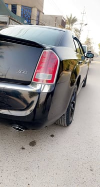 للبيع كلايسلر c300  موديل ٢٠١٤   رقم اربيل   داخل كله اسود   كشنات جلد...