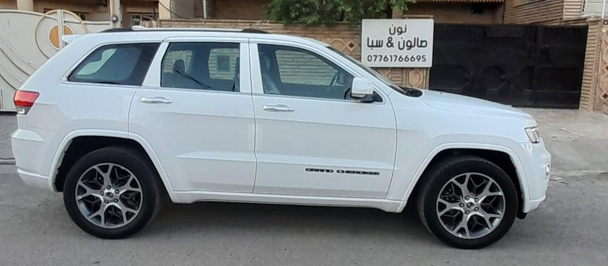 #جيب_گراند_شيروكي اوفر لاند خليجي 

موديل 2021

ماشية 50 

رقم بغداد بأسمي

#المواصفات…

1-كشنات جلد 

2-كشنات امامية تدفئة تبريد + الخلفية تبريد

3-كرسي السايق والصدر تحكم كهرباء

4-تحديد مسار

5-التوقف الذاتي 

6-تبريد قطعتين منفصل 

7-بانوراما 

8-ماوس بالاضافة الى 6 وضعيات قيادة

9-نظام التعليق (جكات)

10-وضعيات خزن الكشن 

11-نقطة عمياء 

12-مري شفط مع تعتيم ذاتي

13 ستيرن كهرباء

14-دفع رباعي 4*4

15-ويل قياس 18

16-شاشة كبيرة مع نفگيشن GPS

17-صندوق كهرباء

18-تشغيل عن بعد 

19-لايت مع بلوجكتر زنون 

20-محرك 3600 

21-صندوق كهرباء 

22-حساسات امامية وخلفية 

23-كاميرا 360 درجة

السعر 37000
المكان بابل 
رقم الهاتف ***********
