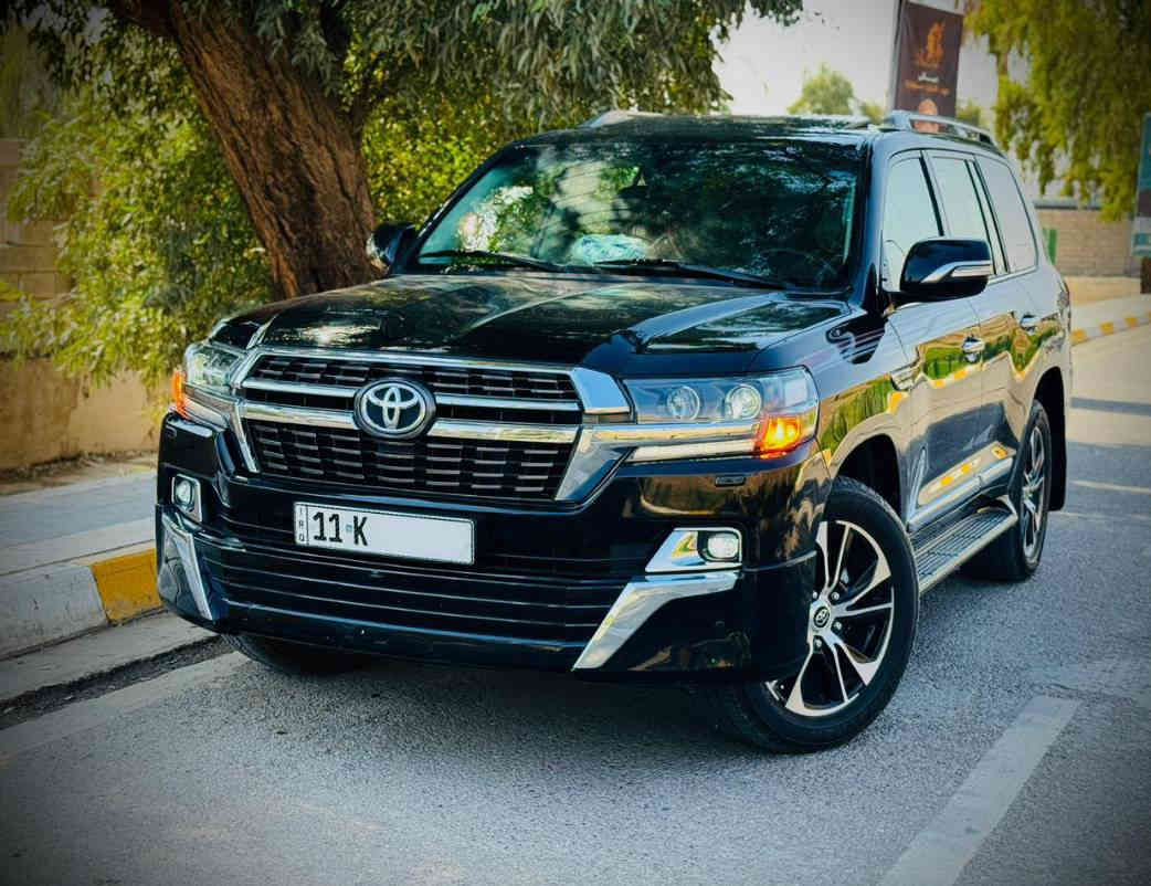 السلام عليكم ورحمه الله وبركاته 
تويوتا لاندگروز
2021
GXR
بحريني فول مواصفات
مغلفه PPF
داخل قرميدي 
3 شاشات
رقم بغداد الجديد
ماشيه 49 الف حقيقي
مكفوله كفاله عاااااامه
المواصفات  فول 1/1         
بصمة + تشغيل عن بعد
فتحة سقف
زراك امامي 
صندوق كهرباء 
كشنات كهرباء 3 دكم
محرك 6 سلندر
شاشه جبيره اندرويد 
ايرباك عدد 8
عداد ليزري لكزز
شاحن واير ليس
حساسات امامية وخلفية
مري شفط + ثلاجة
فور ويل 4*4
لايتات اوتو  
تحكم استيرن فول
لايت زنون 
كاميرا
بيه 3 اصابع بارد فققققط براس الچامرلاغ الامامي السكن
السعر 562$ وبيه مجال للشراي الجاد
مكان السيارة ديالى الخالص
الخاص مفتوح
للاستفسار ***********
