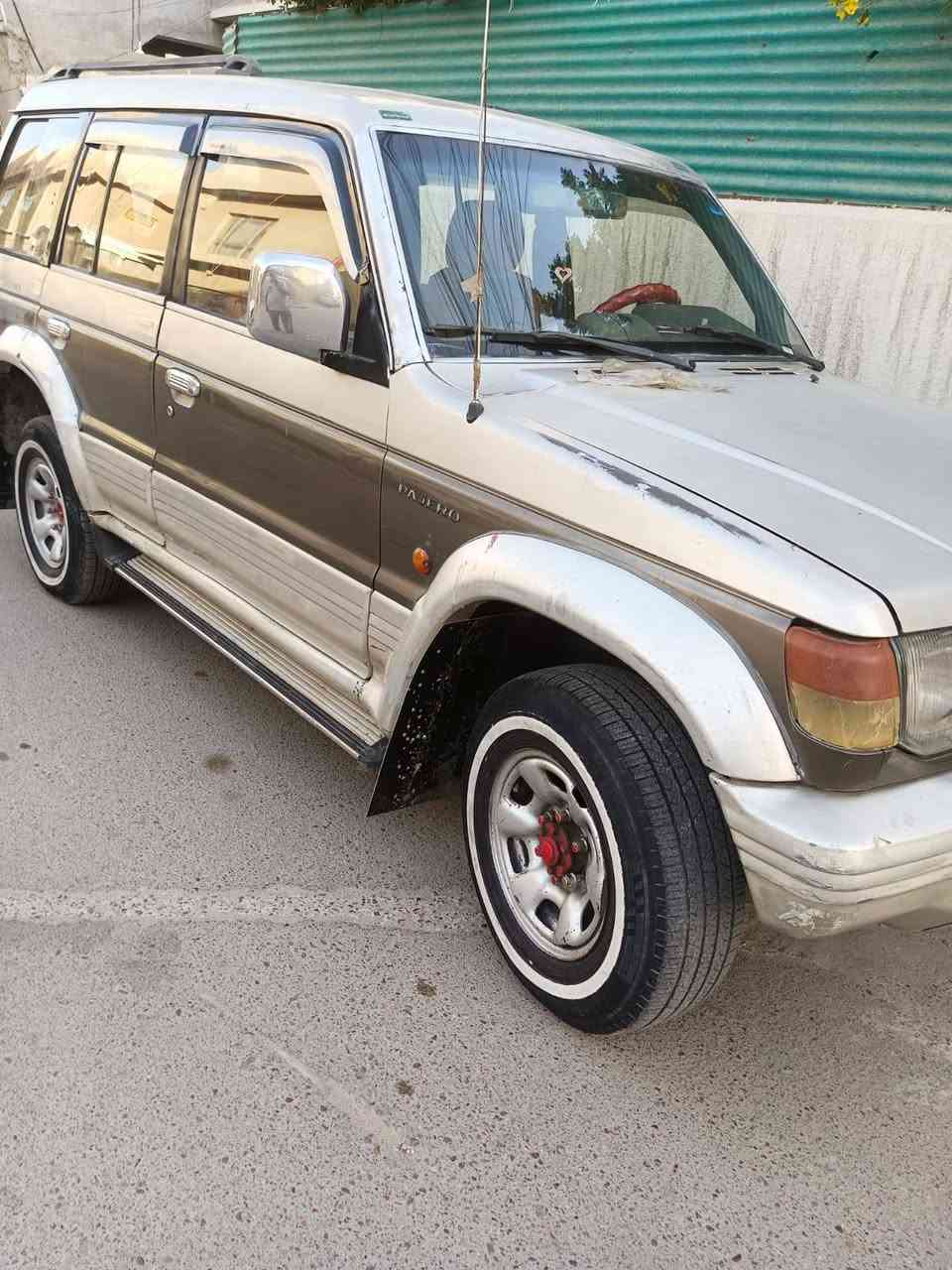 السلام عليكم باجيرو موديل 93 سياره يرادلها بيها تلحيظات المحرك جفتناه ورجع مرات يدخن ومرات لا وبيها خياسات شويه للبيع السعر 32 مكان بغداد 
+964 773 723 6996


**إذا كنت صاحب هذا الإعلان وتريد حذفه لأي سبب، رجاءا أرسل رسالة إلى الدعم الفني**