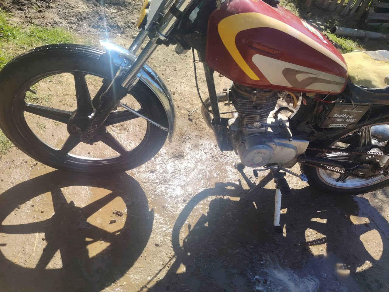 دراجه موديل 18 محرك نظيف سعر ابي مجال للشراي 180
***********
